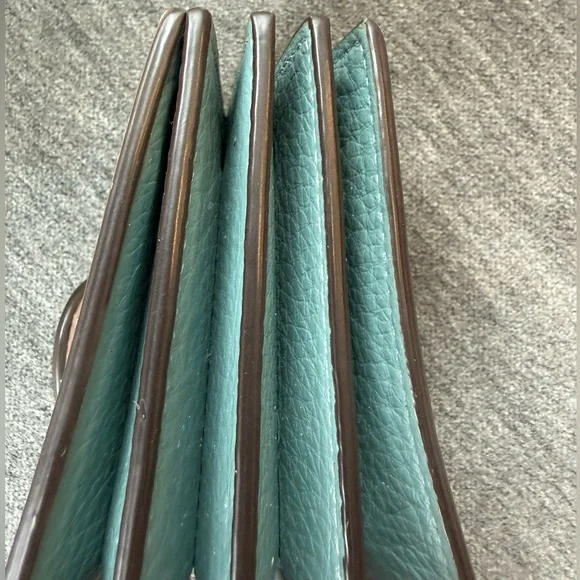 Coach Cream and Lavender Accordion Card Case In Colorblock CA765 - Picture 12 of 14